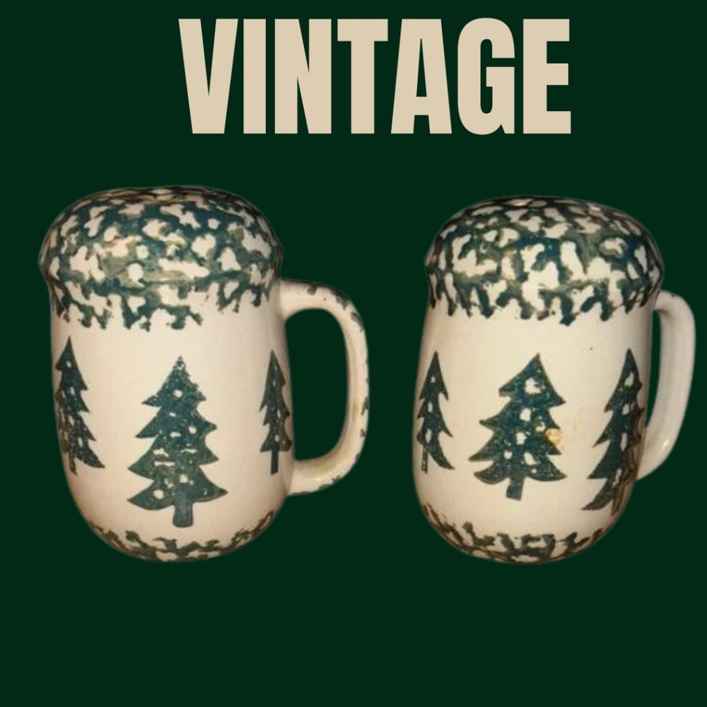 Tienshan Sponge Hunter Salt & Pepper Set